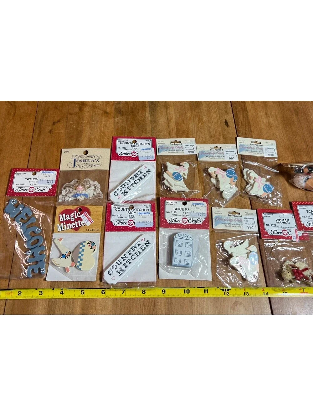 Fibre Craft Wood Miniatures Cottage Core, Set Of 13